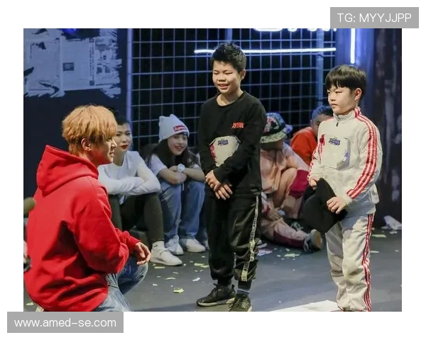 街舞之路：杭州街舞队成长历程的真实记录与感悟