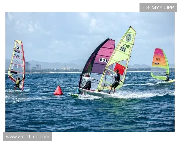 赛后复盘分析深圳攀岩队与南京攀岩队的战术意识与表现对比 赛后复盘分析深圳攀岩队与南京攀岩队的战术意识与表现对比