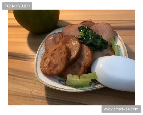 亨德森的怪物与未知力量的对决揭示了人性与勇气的极限挑战