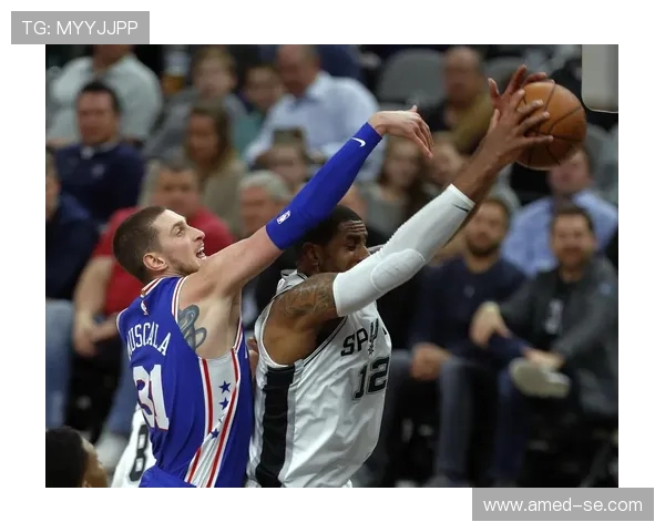 夏季联赛精彩对决马刺与76人激战正酣期待新星崭露头角