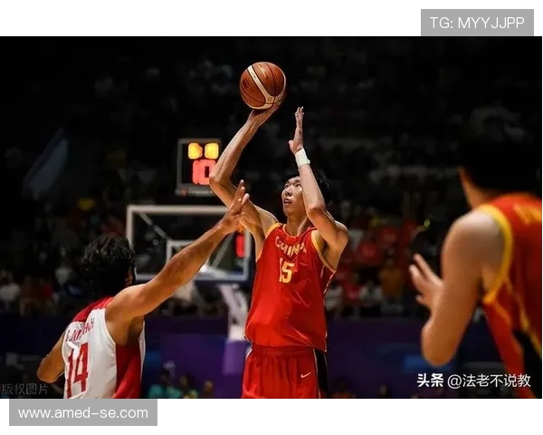 火箭队与雷霆队对决周琦精彩表现集锦回顾