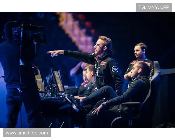 TES在CSGO比赛中的盯防策略分析与成败得失探讨