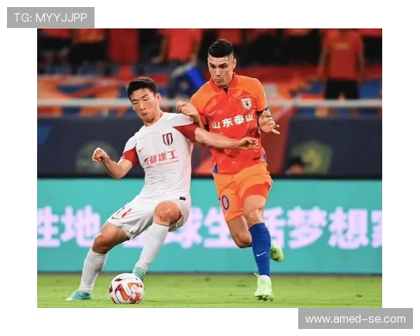 成都篮球队在选拔赛中以92分高居积分榜首位展现强劲实力